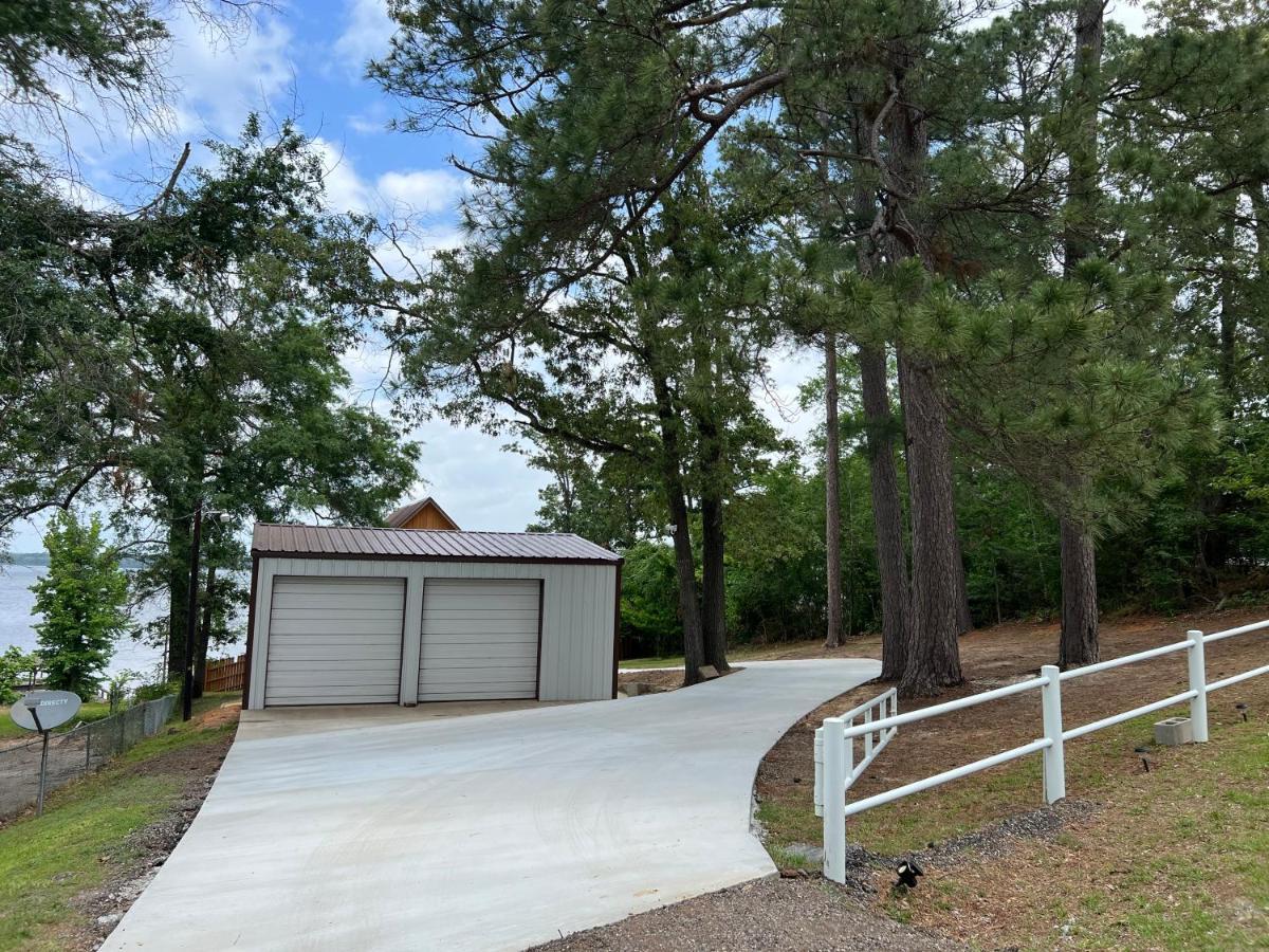 Lakefront Oasis With Private Boat Dock On Lake Palestine Coffee City Bagian luar foto